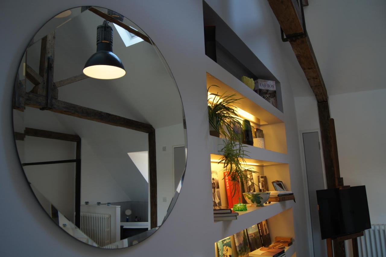 Montys Accommodation Lewes Bagian luar foto